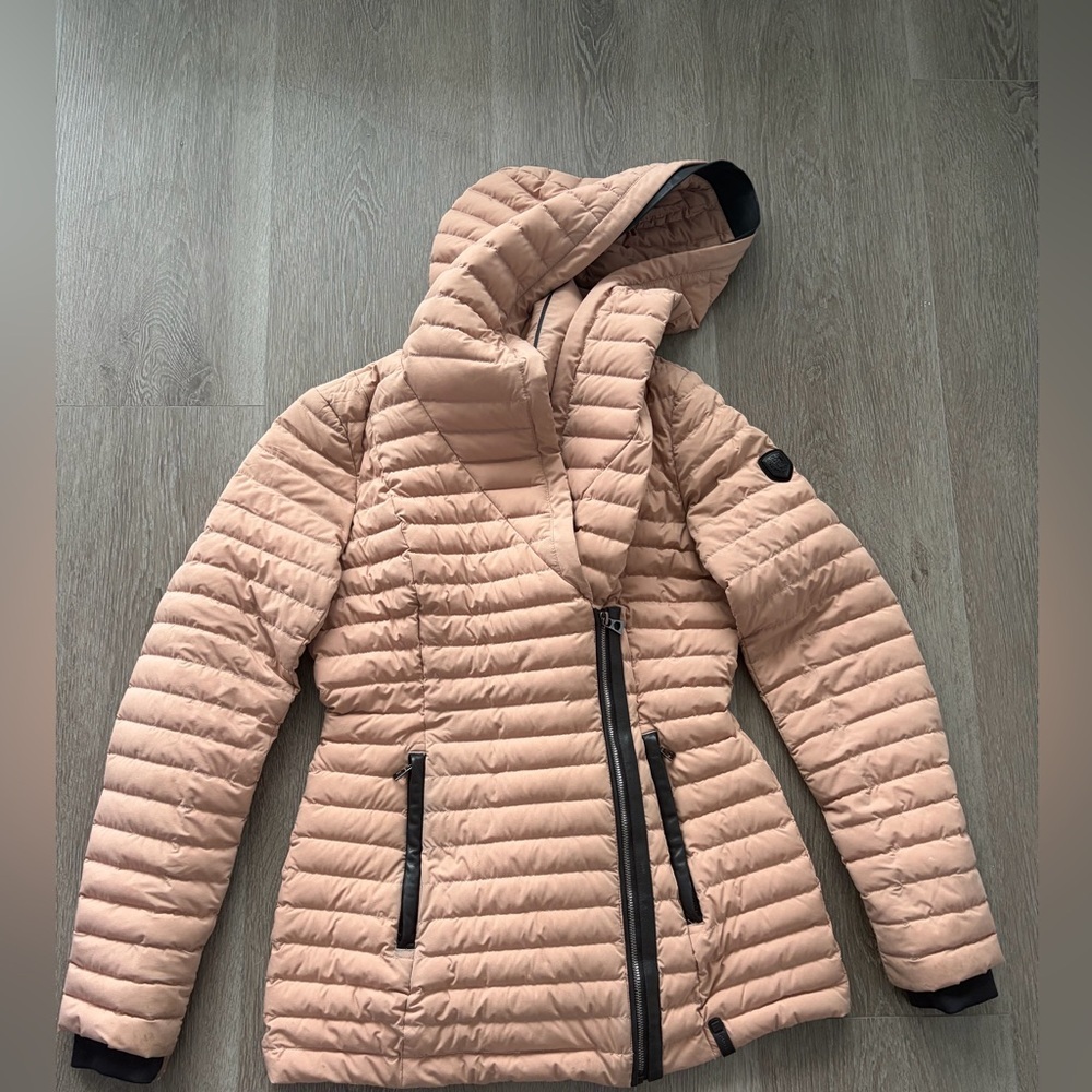 RUDSAK Blush Quilted Hooded down fill light spring Puffer Jacket - Picture 2 of 12
